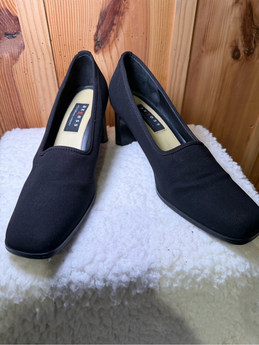 Axcess Black Square Toe Block Heel Pumps size 8.5M